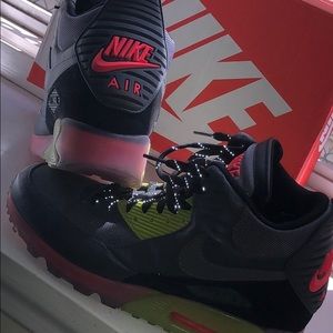 High Top Nike Air Max 87